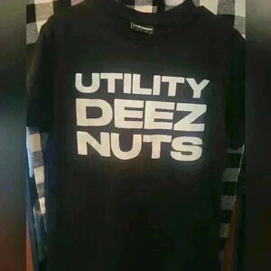 The hundreds tshirt sz med. Like new.